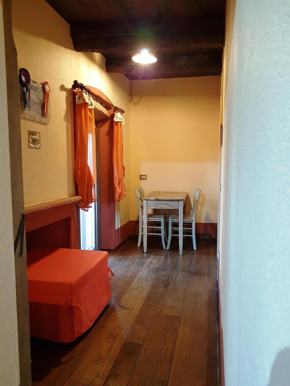 B&B La Cascina Di Monia E Mario Borgo Ticino ภายนอก รูปภาพ
